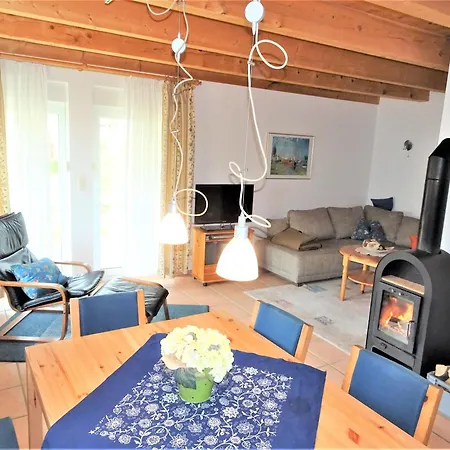 Haus Am Plauer See Mit Bootssteg Vakantiehuis